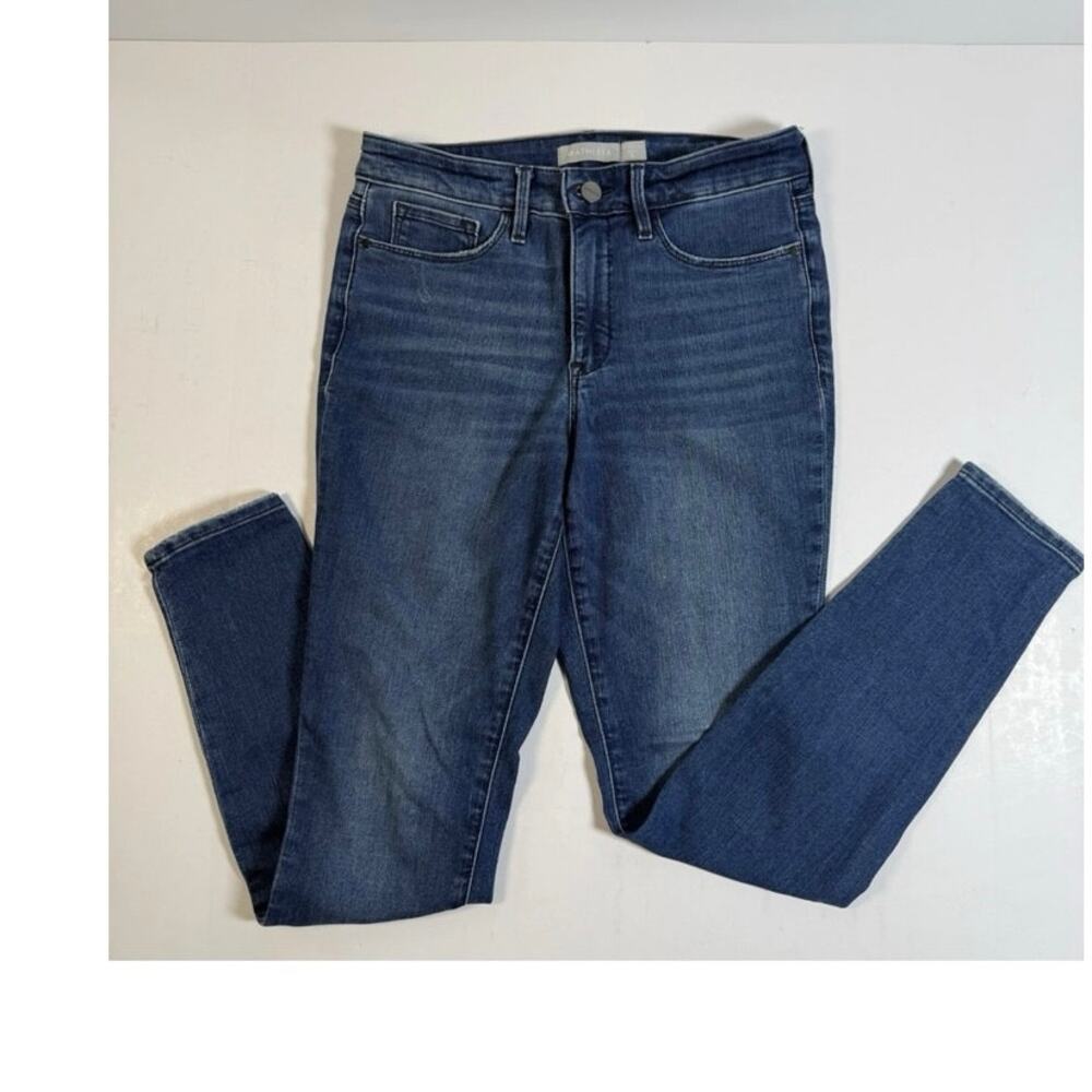 ATHLETA Womens Size 6 Medium Wash 5 Pocket Logo Hardware Jeans